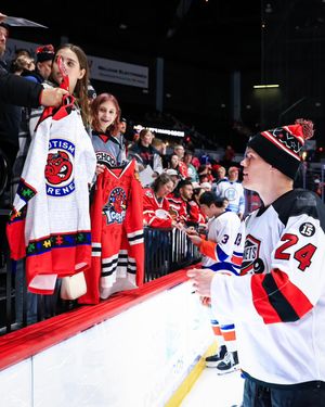 Image post by @uticacomets on Instagram