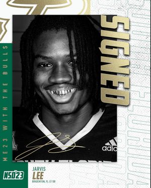 Image post by @usffootball on Instagram