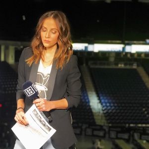 Image post by @heykayadams on Instagram