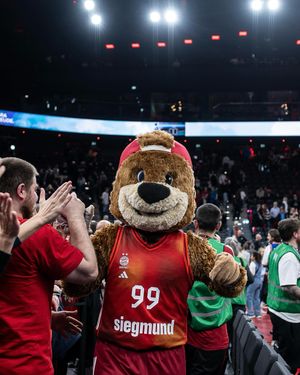 Image post by @fcbayernbasketball on Instagram