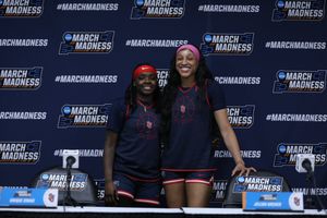Image post by @StJohnsWBB on Twitter