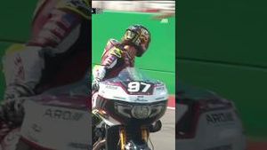 Video post by @motoamerica on YouTube
