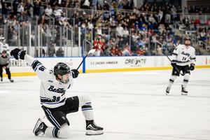 Image post by @bentleyhockey on Instagram