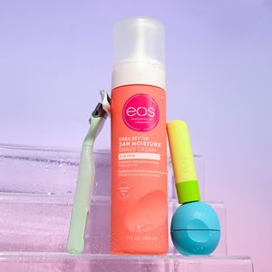 Image post by @eosproducts on Instagram