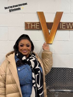 Image post by @comediennemspat on Instagram