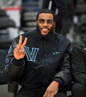 Image post by @novambb on Instagram