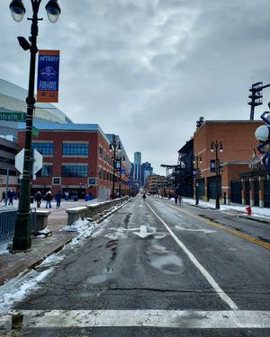 Image post by @HearOurCity on Twitter