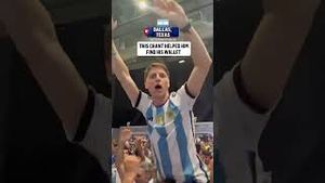 Video post by @FOX Soccer on YouTube