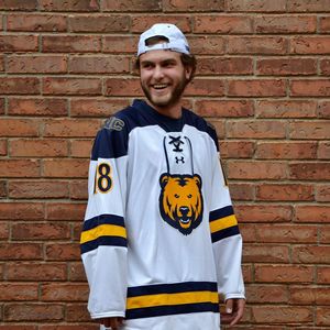 Image post by @hockeyunc on Instagram