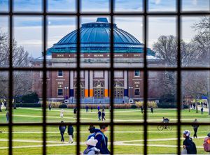 Image post by @illiniunion on Instagram