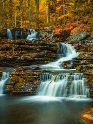Image post by @poconotourism on Instagram