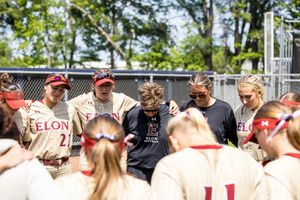 Image post by @elonsoftball on Instagram