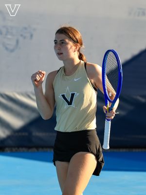 Image post by @vandywtennis on Instagram