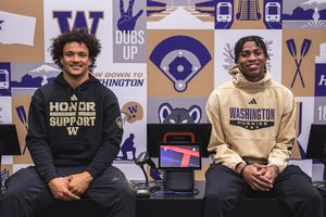 Image post by @uw_football on Instagram