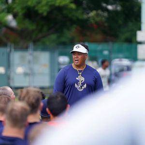 Image post by @navyfb on Instagram