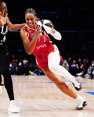 Image post by @espnW on Facebook