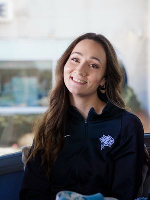 Image post by @unhgymnastics on Instagram