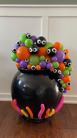 Video post by @balloons_by_victoria_dz on Instagram