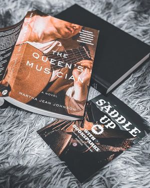 Image post by @booksparks on Instagram