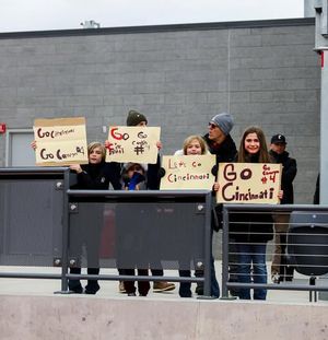 Image post by @gobearcatslax on Instagram