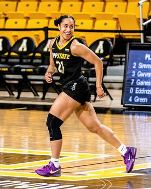 Image post by @appstatewbb on Instagram
