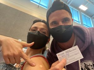 Image post by @RobbieAmell on Twitter