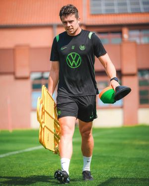 Image post by @vfl.wolfsburg.frauen on Instagram