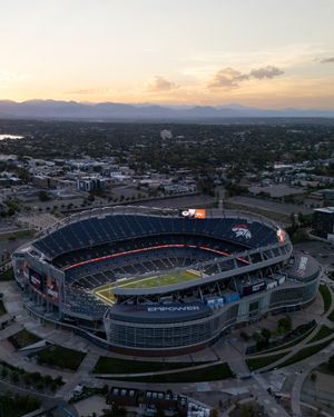 Image post by @broncos on Instagram