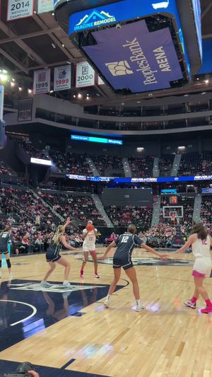 Video post by @uconnwbb on TikTok