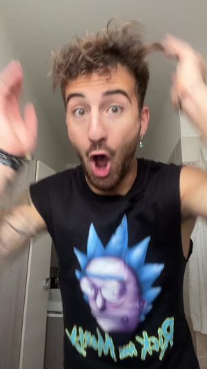 Video post by @leoucifero on TikTok