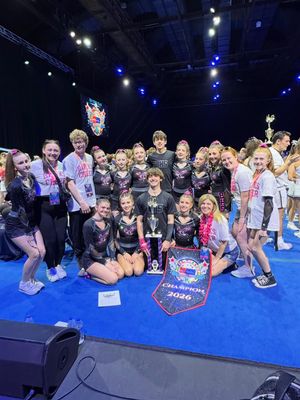 Image post by @bhshawkscheer on Instagram