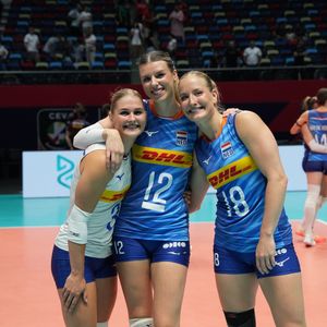 Image post by @volleybaldames on Instagram