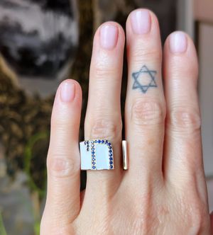 Image post by @norakoganjewelry on Instagram