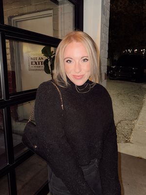 Image post by @collectivelykaitlyn on Instagram