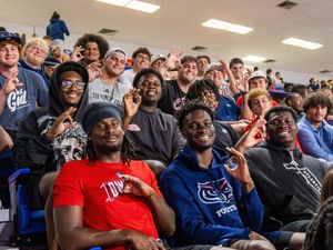 Image post by @faufootball on Instagram