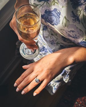 Image post by @maejeanvintage on Instagram