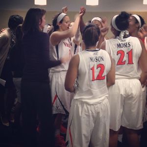 Image post by @uvawomenshoops on Instagram