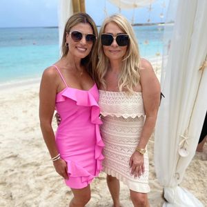 Image post by @lisavalastro4 on Instagram