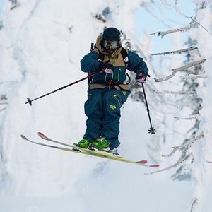 Image post by @j_skis on Instagram