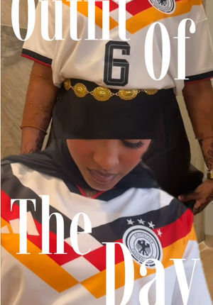Video post by @doseofkhadija on TikTok