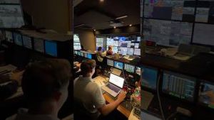 Video post by @luissantanaphoto on YouTube