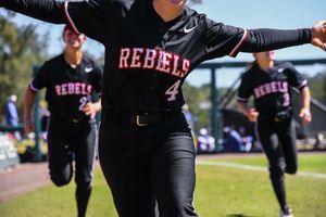 Image post by @unlvsoftball on Instagram