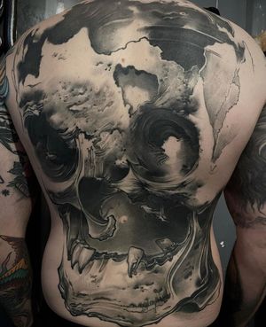Image post by @skindesigntattoos on Instagram