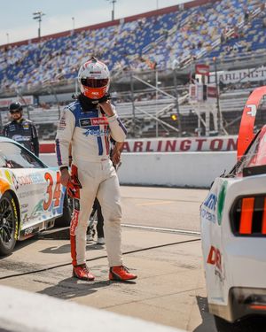 Image post by @harrisonburton12 on Instagram