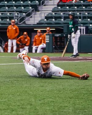 Image post by @texasbaseball on Instagram