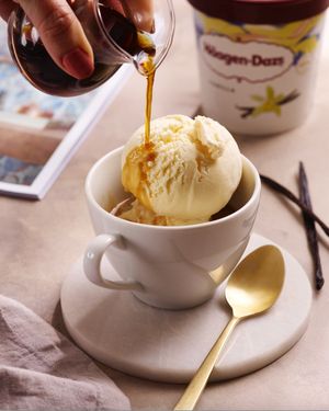 Image post by @haagendazsuk on Instagram