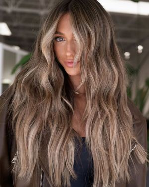 Image post by @behindthechair_com on Instagram