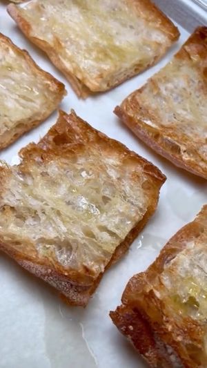Video post by @lipsmackingfoodie on Instagram
