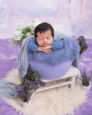 Image post by @newbornbabyphotographystudio on Instagram