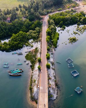 Image post by @traveluvgrapher on Instagram